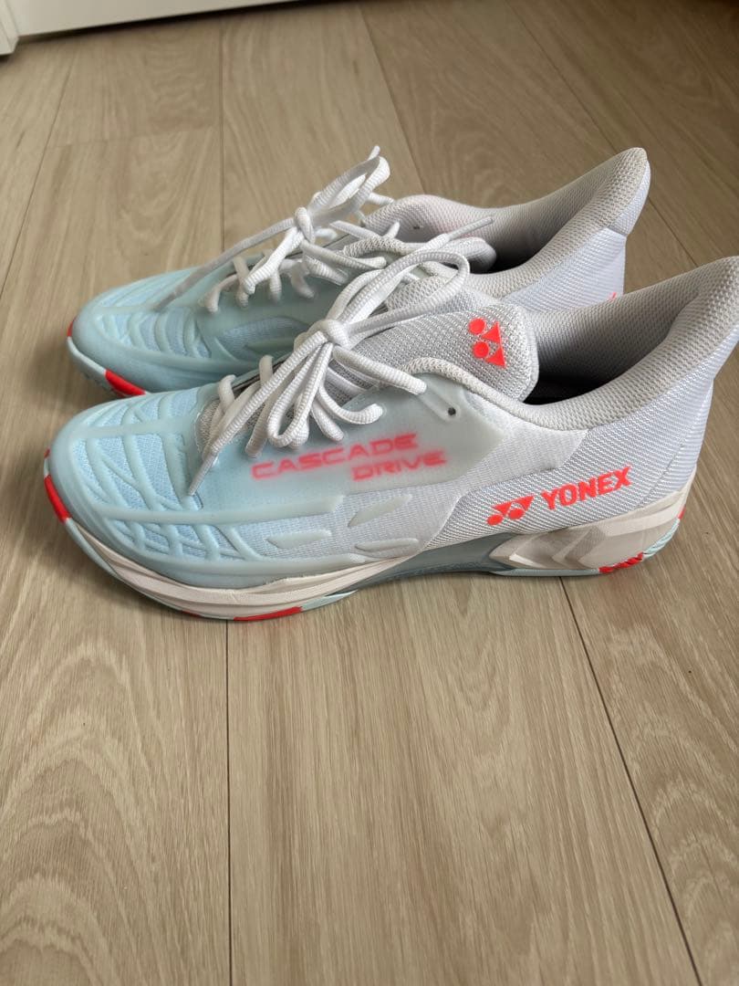 YONEX CASCADE DRIVE バドミントンシューズ 27.0センチ