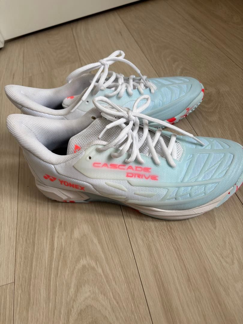 YONEX CASCADE DRIVE バドミントンシューズ 27.0センチ