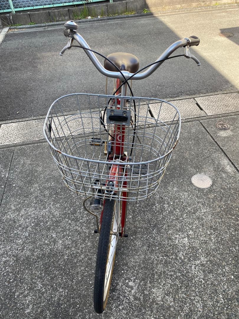 赤 シティサイクル 前面バスケット付き