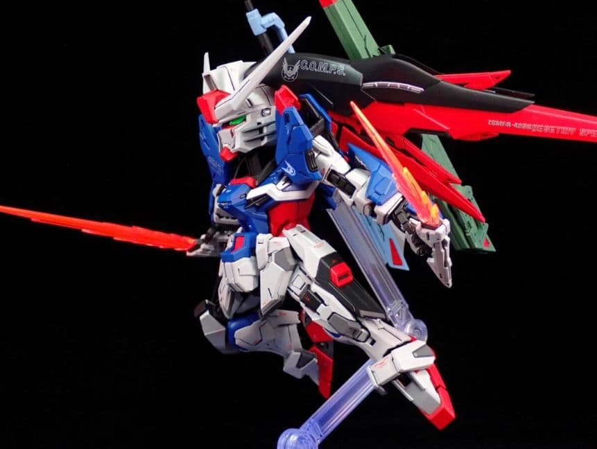 MGSD デスティニーガンダム SpecⅡレールガン装備 改修塗装済完成品