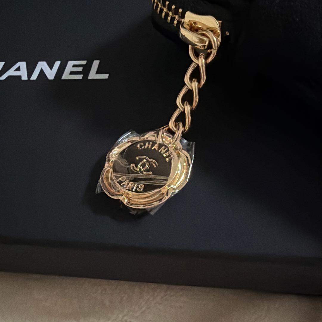 CHANEL ノベルティ キルティング クラッチバッグ ポーチ 財布