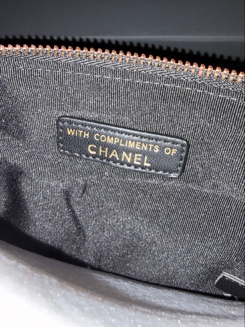 CHANEL ノベルティ キルティング クラッチバッグ ポーチ 財布
