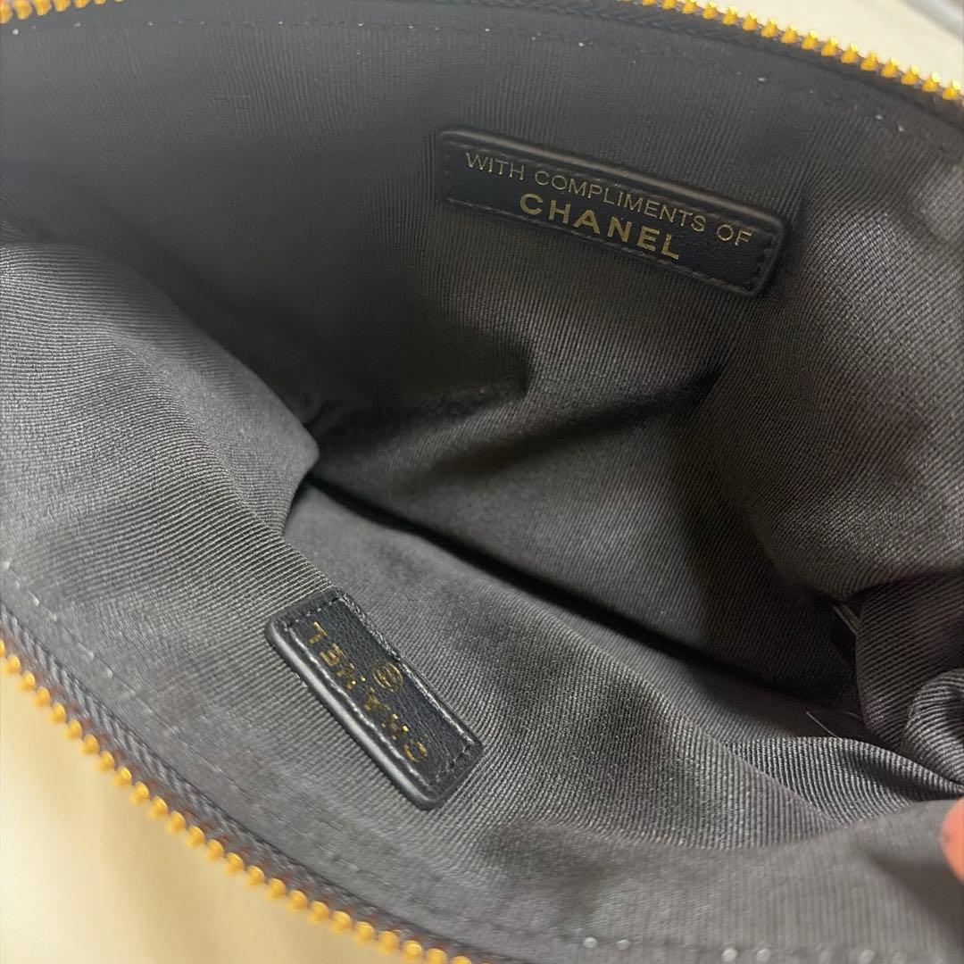 CHANEL ノベルティ キルティング クラッチバッグ ポーチ 財布