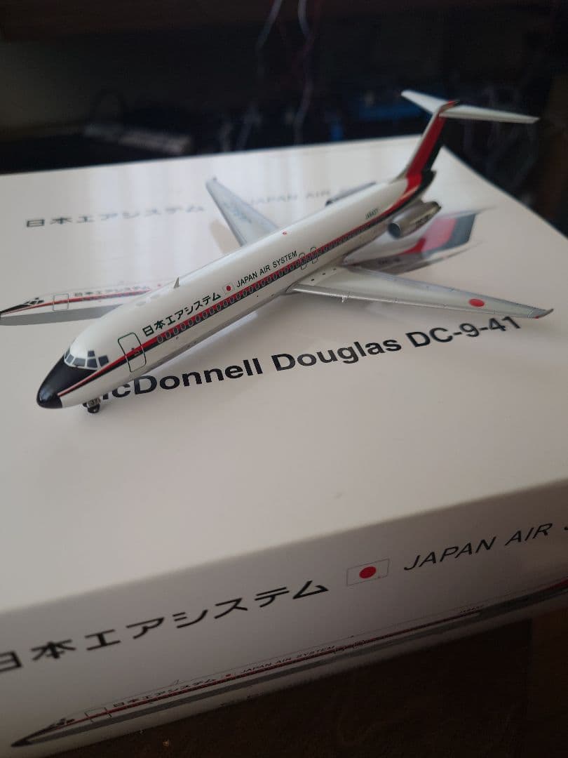 日本エアシステム　McDonnell DouglasDC-9-41 1/200