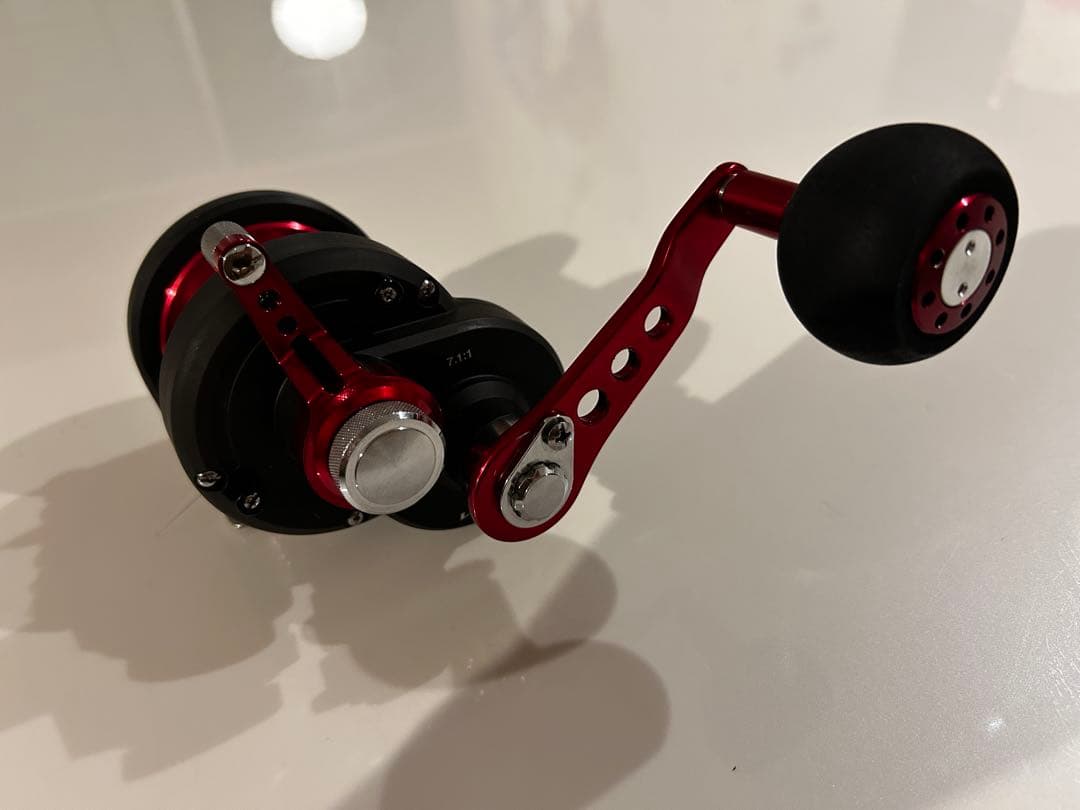 日本未発売　ダイワ ソルティスト LD35HSH レバードラグリール
