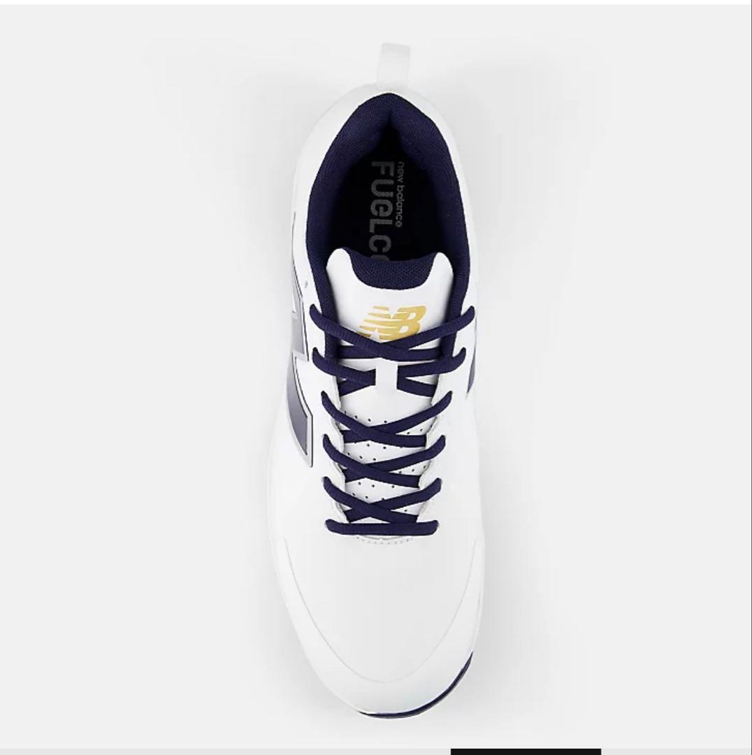 New Balance FuelCell スパイク ホワイト/ネイビー