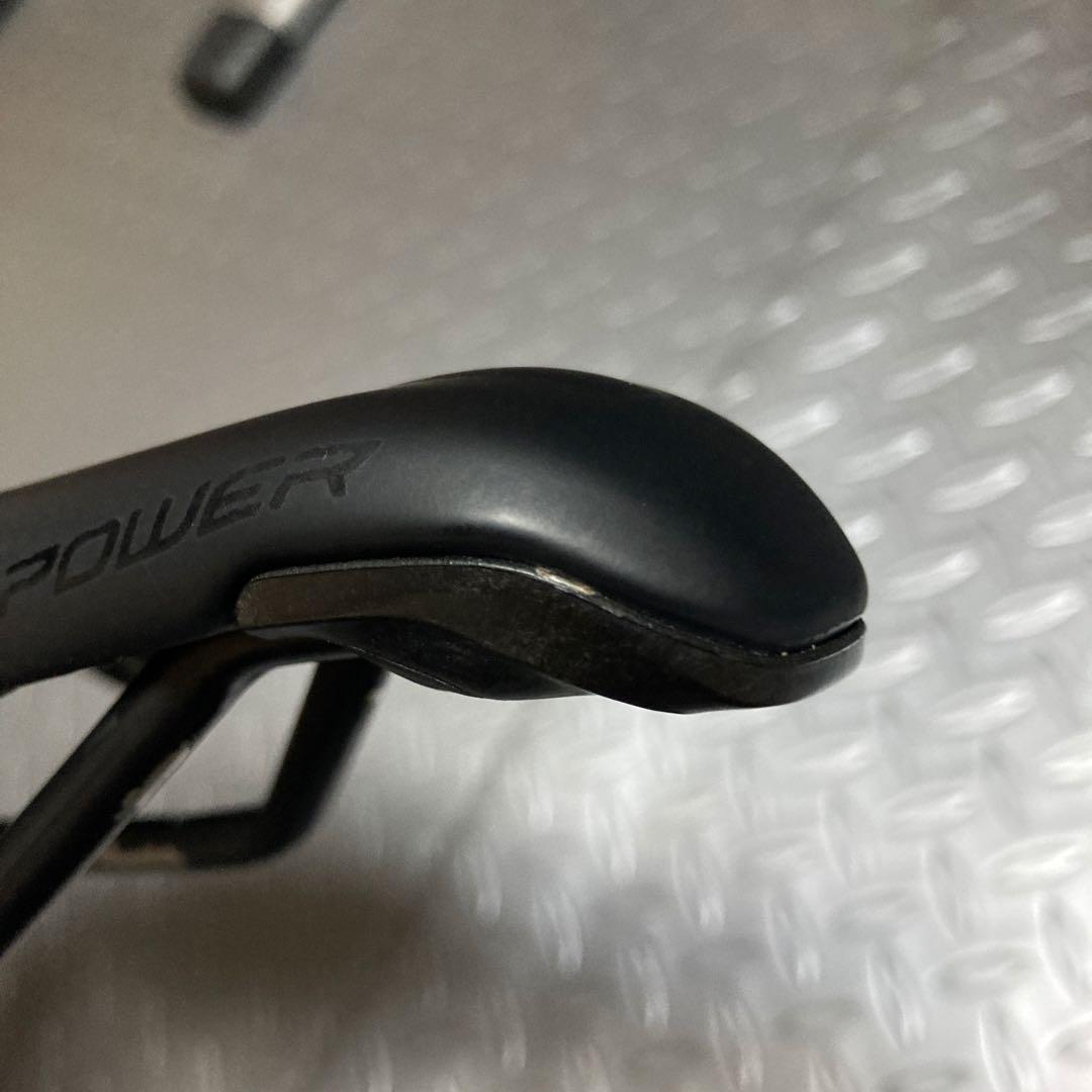 Specialized powerサドル　mimic 143mm