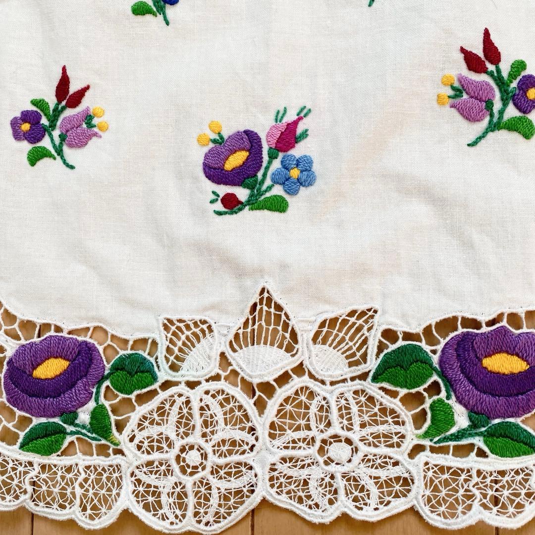 フォークダンス　衣装　エプロン　刺繍　手刺繍　ハンガリー　カロチャ　レース