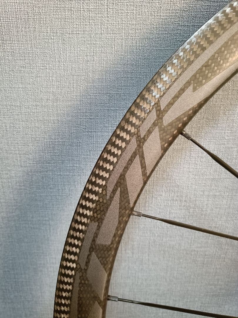 MAVIC COSMIC PRO CARBON SL シマノ新ETRTO対応
