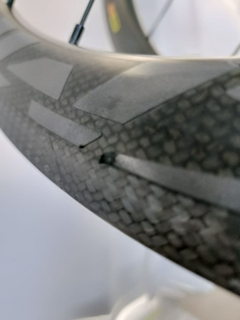 MAVIC COSMIC PRO CARBON SL シマノ新ETRTO対応