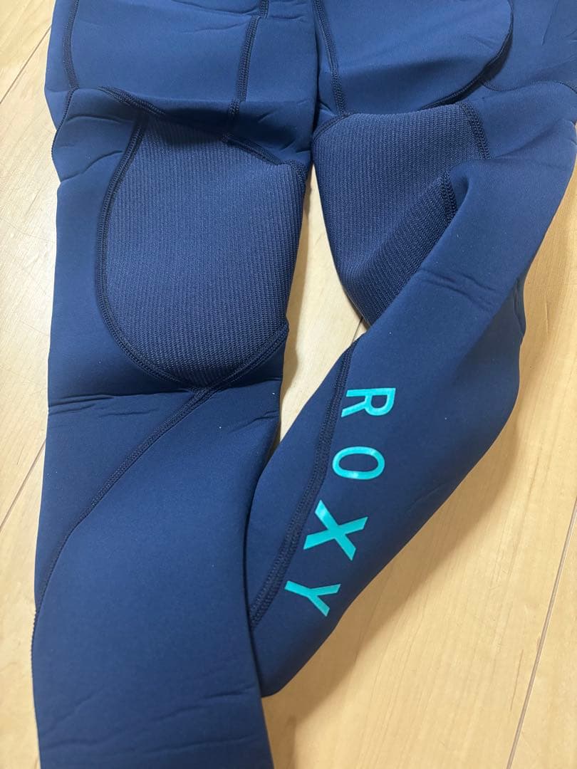 ぺんぺん ROXY SYNCRO 3/2mm ウェットスーツ 試着のみ✨