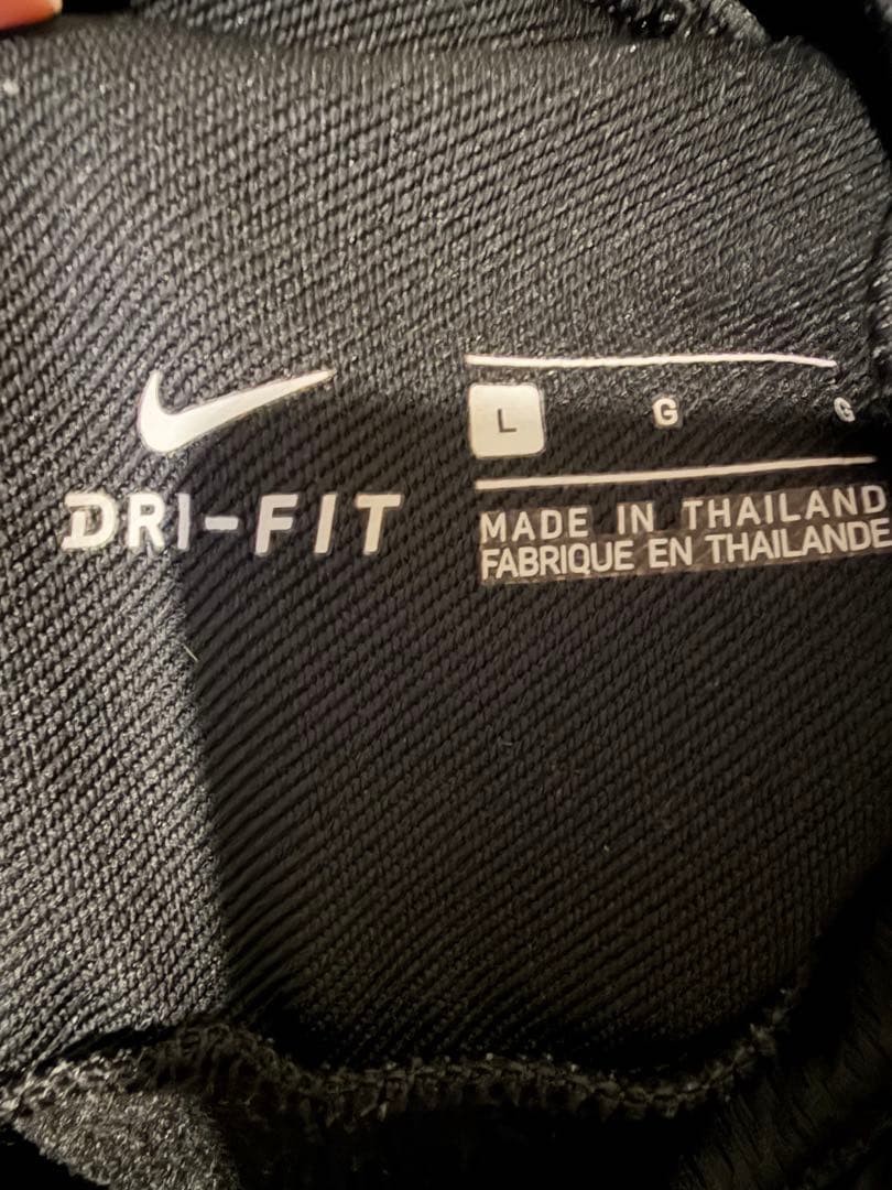 Nike FC Barcelonaストライクウィンターウォリアー