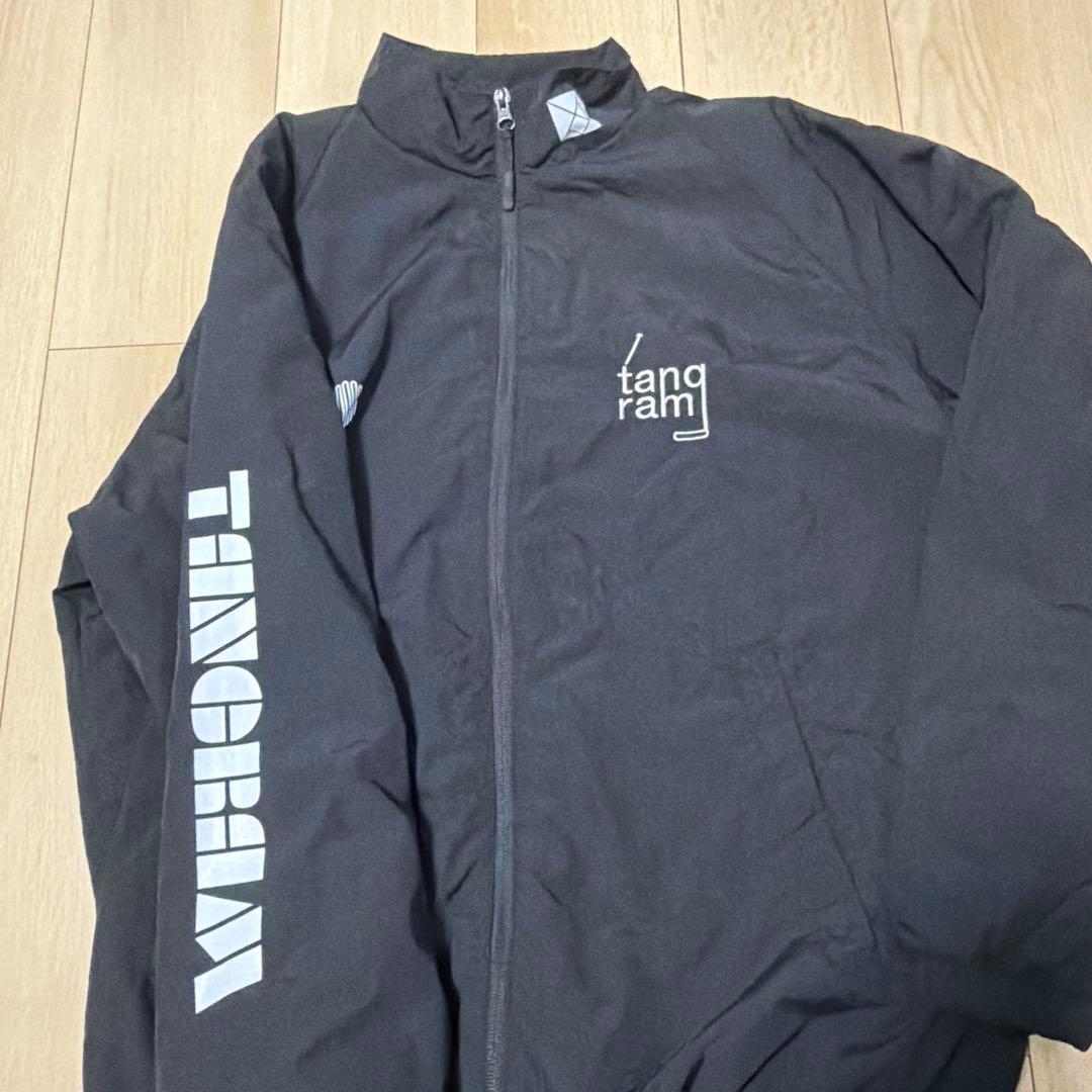 TANGRAM　タングラム　セットアップ ナイロン素材