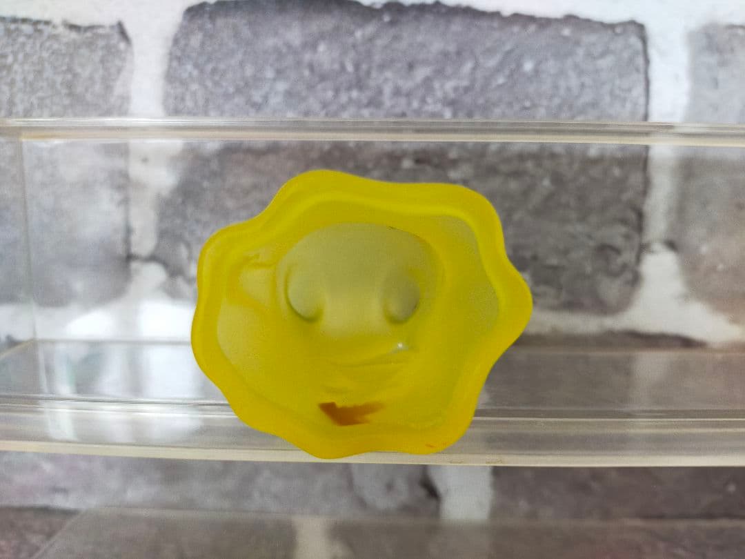 【美品】　ポケモンキッズ　指人形　ピカチュウ　メタモン　へんしん　クリア
