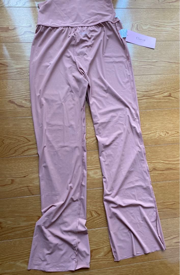 【新品タグ付き】チャコット ヨガパンツ サイズＬ