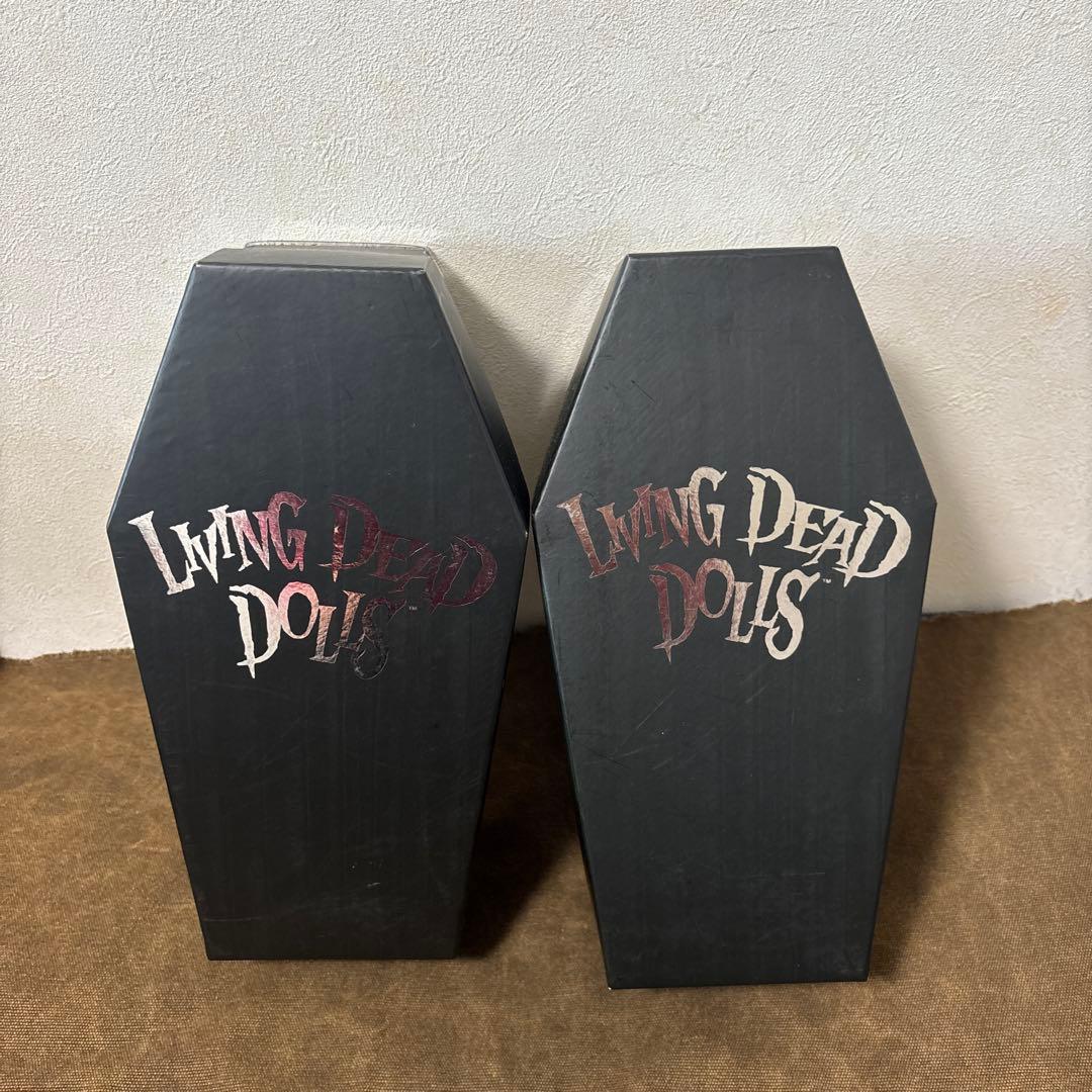 living dead dolls SERIES 13 JACOB とIRIS