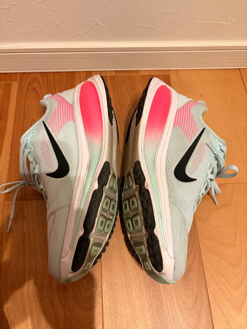 Nike ボメロ18 28.5cm
