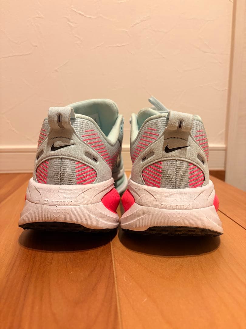 Nike ボメロ18 28.5cm