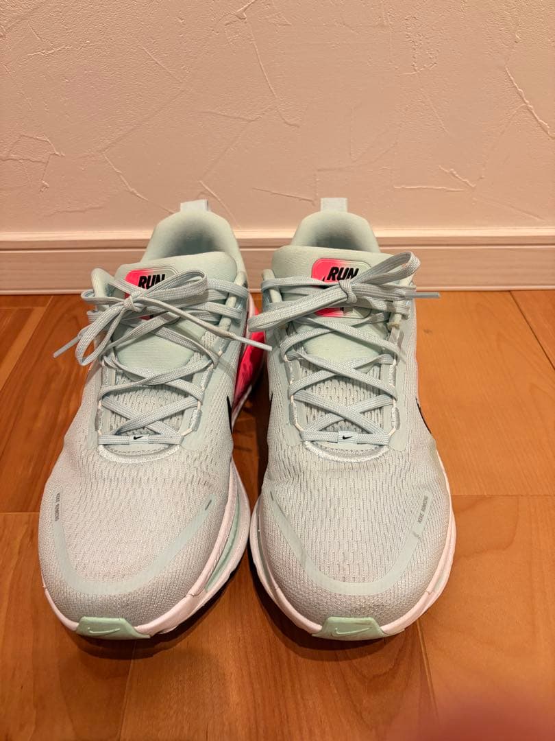 Nike ボメロ18 28.5cm