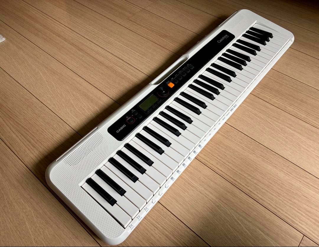 20年製 CASIO CT-S200 電子キーボード 61鍵盤
