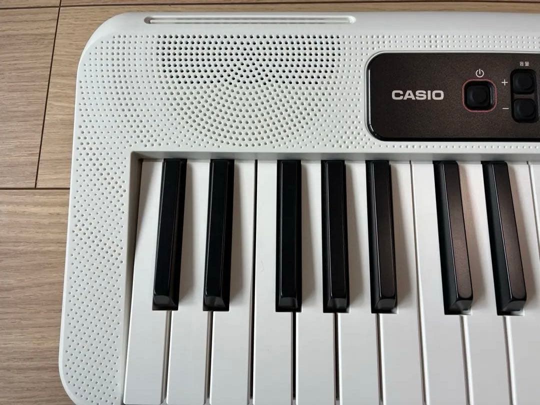 20年製 CASIO CT-S200 電子キーボード 61鍵盤