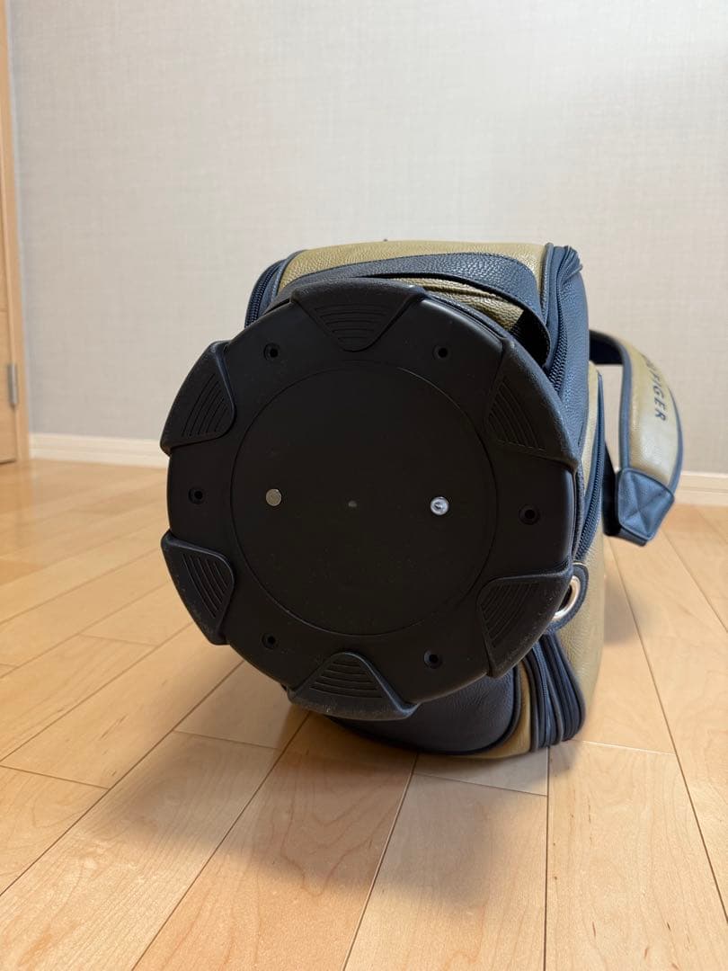 【美品】トミーヒルフィガーゴルフ キャディバッグ