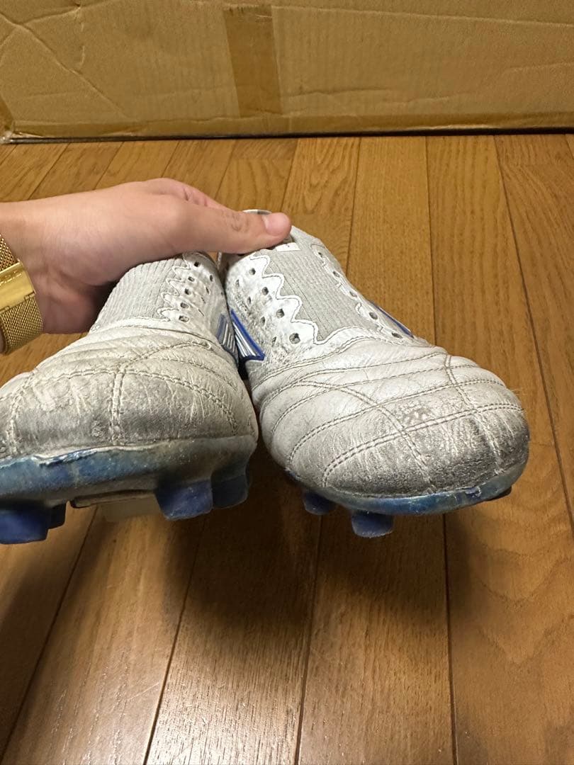 Mizuno Morelia neo3β 海外限定カラー 値下げ可能