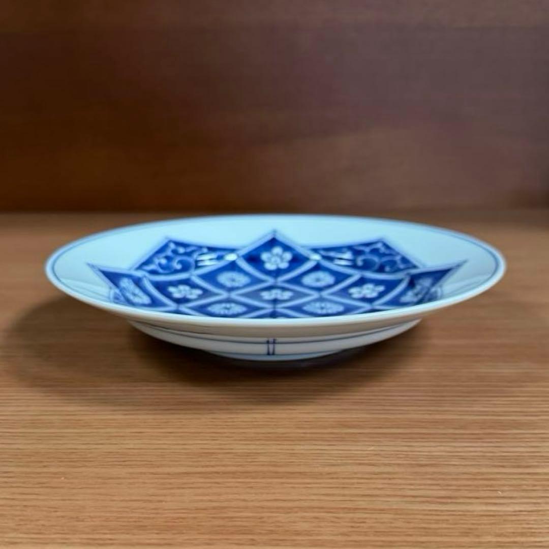 有田焼 李荘窯：染付格子花濃 8寸皿☆