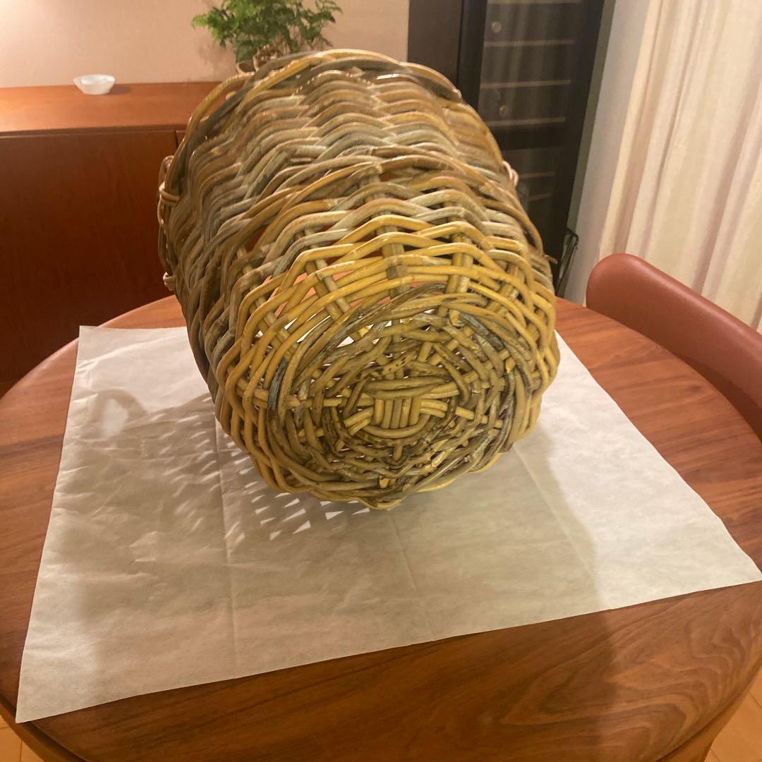 シャビーシック　植物など用大きなカゴ