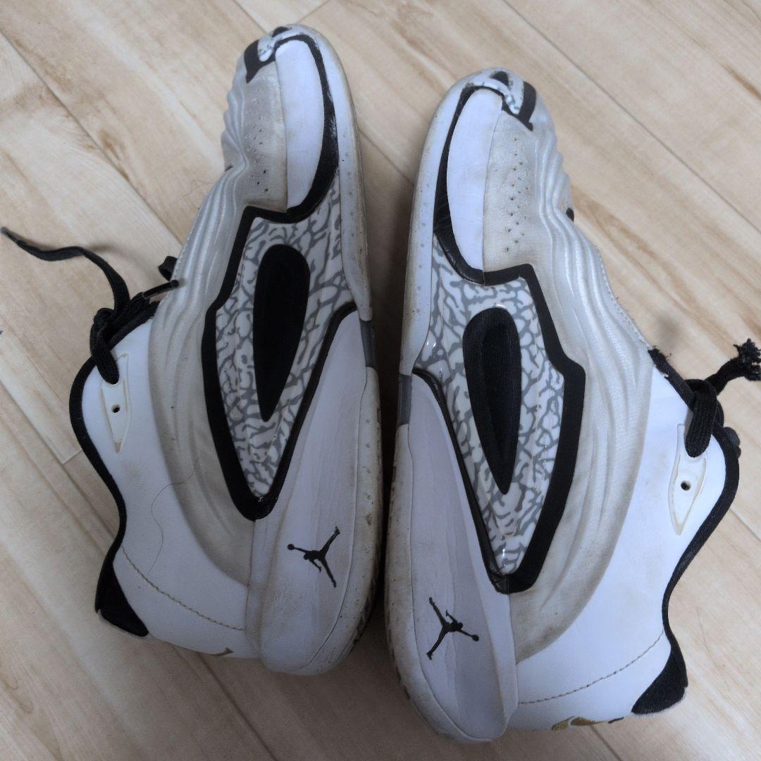 Nike Jordan ルカ3 LUKA バスケットボールシューズ