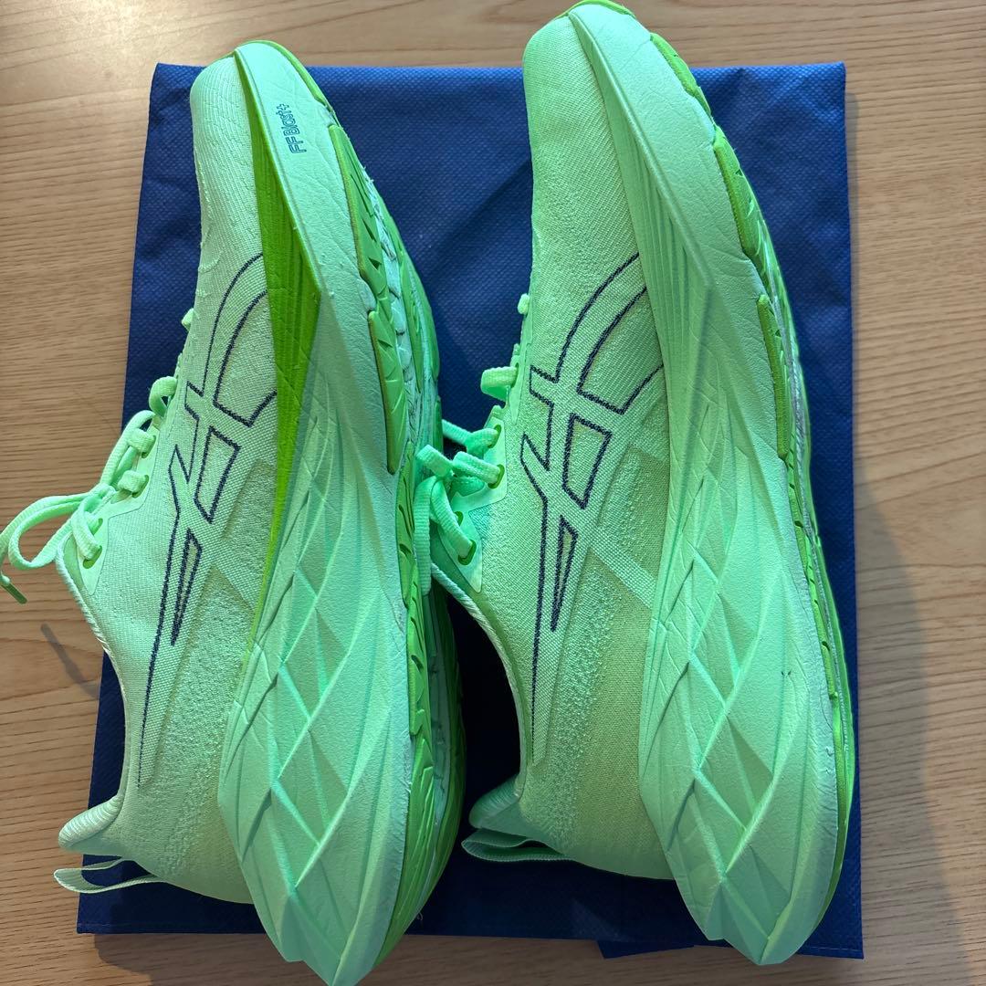 アシックス asics NOVABLAST 4 27.5cm