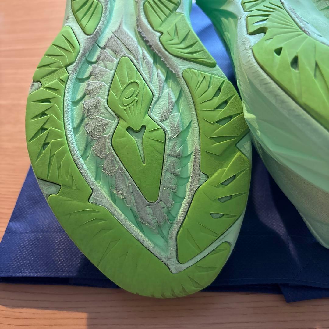 アシックス asics NOVABLAST 4 27.5cm