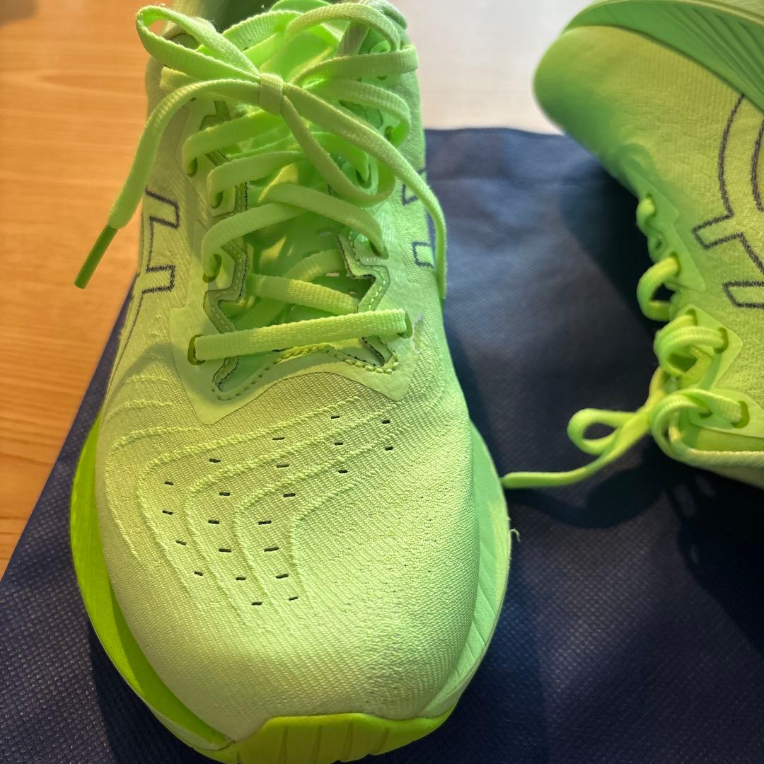 アシックス asics NOVABLAST 4 27.5cm
