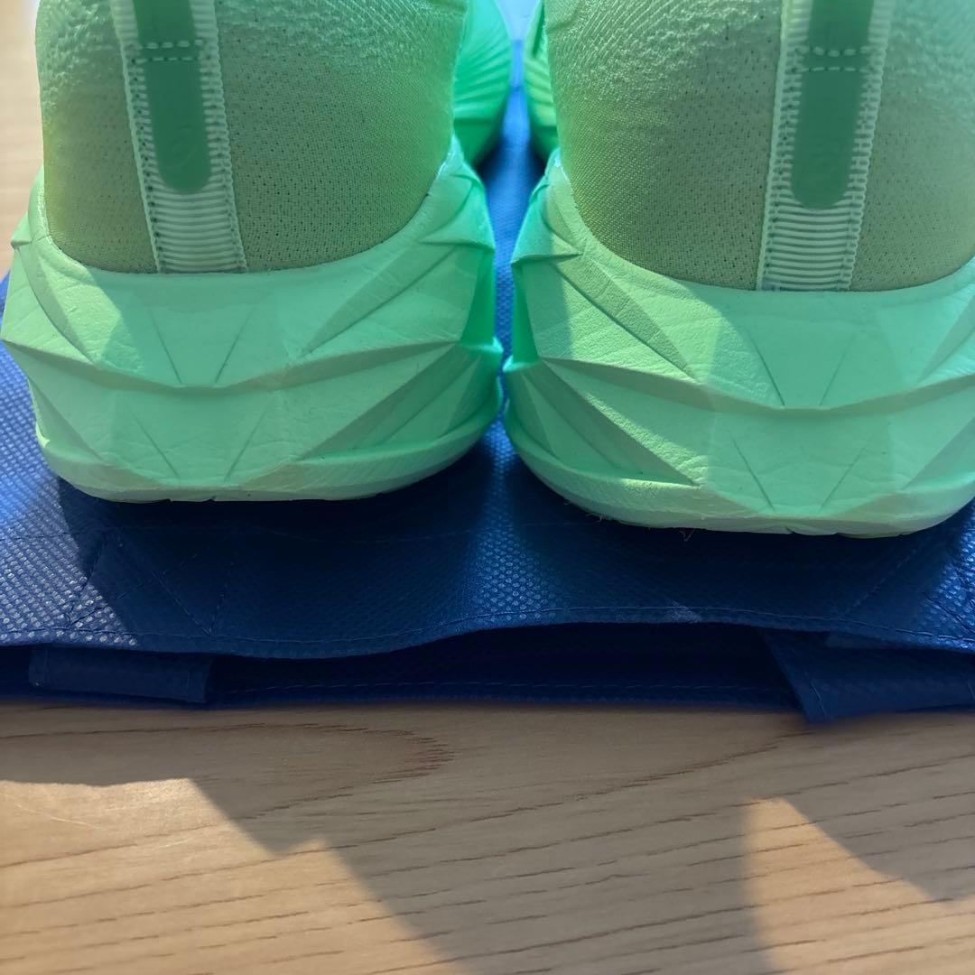 アシックス asics NOVABLAST 4 27.5cm