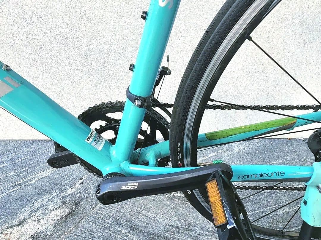Bianchi クロスバイク カーボンフレーム