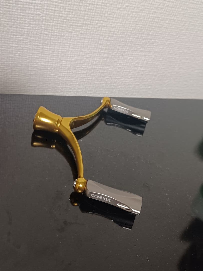 美品　ダイワ　フリームス　純正ダブルハンドル　ノブ　ゴメクサス