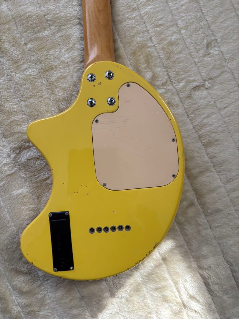 FERNANDES ZO-3イエローエレキギター