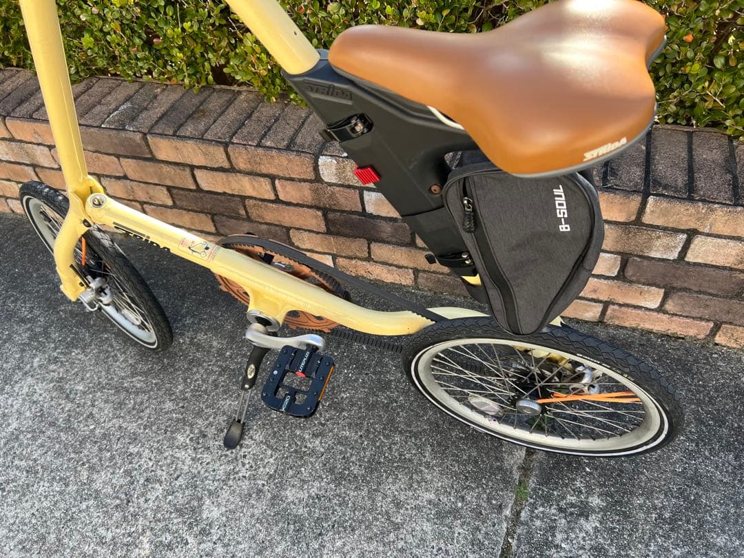 【日曜日まで限定価格】STRiDA SX カスタム　18インチ　クリーム