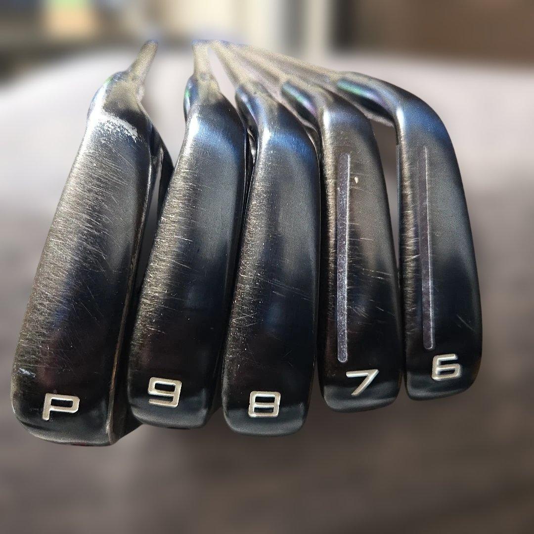 TaylorMade P790 レッドブルコラボ　限定アイアン　5本セット②