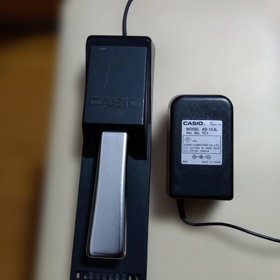 《美品》CASIO PS-20 ホワイト 88鍵電子ピアノ　専用台付き