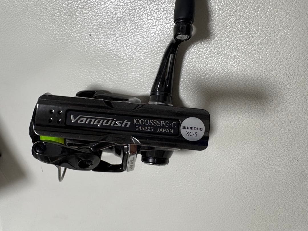 コ*ロ様 SHIMANO Vanquish 1000SSSPG スピニングリール