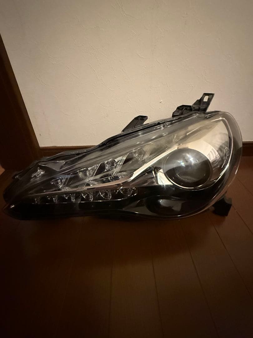 トヨタ86後期型 純正ヘッドライト