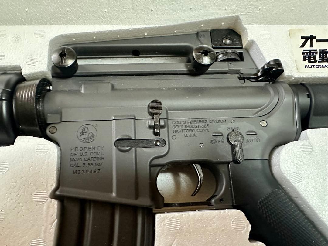 未使用 東京マルイ 電動ガン Colt M4 A1 CARBINE