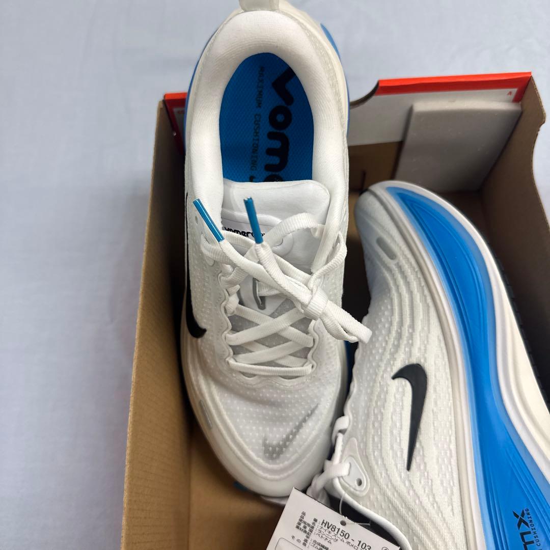 Nike ZoomX ランニングシューズ ホワイト/ブルーVOMERO PLUS