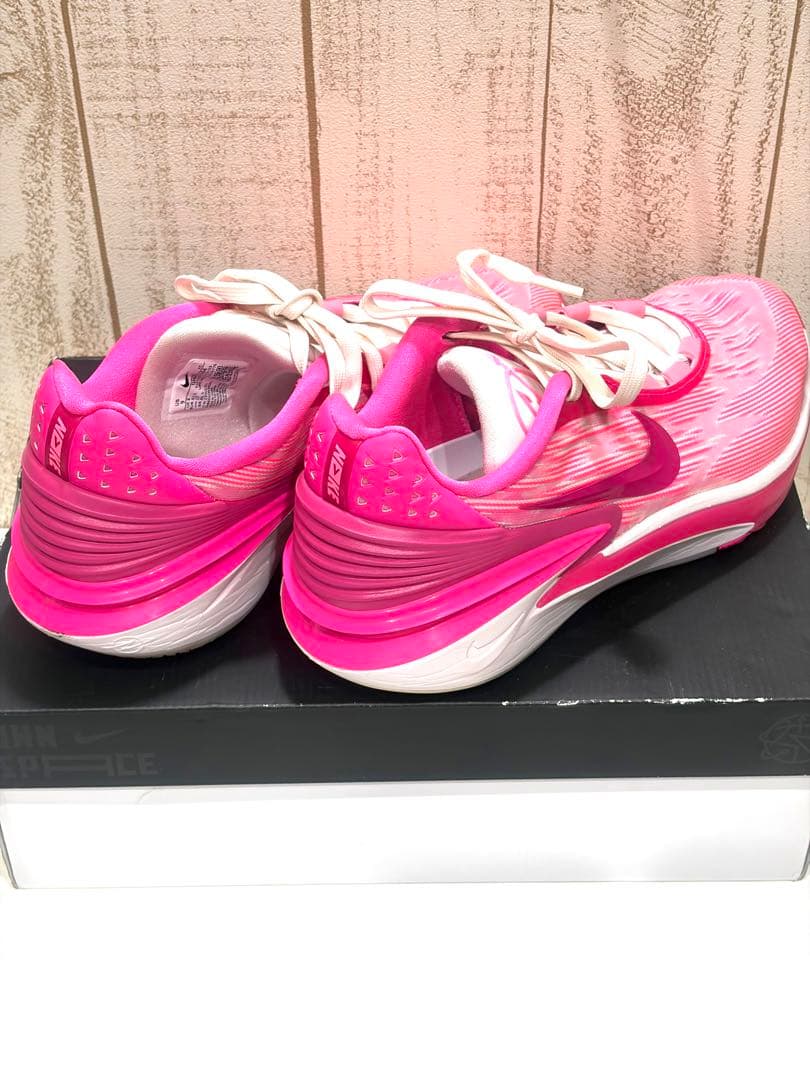 NIKE AIR ZOOM G.T. CUT2 ハイパーピンクバスケットシューズ