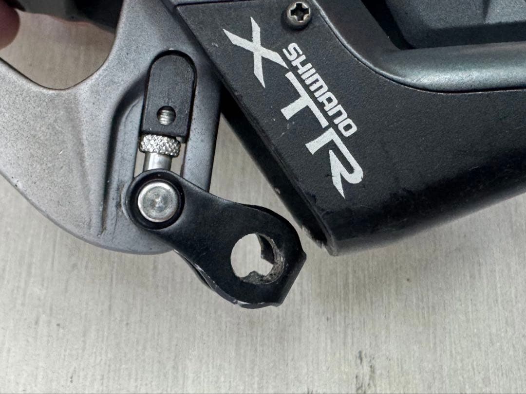 SHIMANO ST-M952 XTR 3×9速