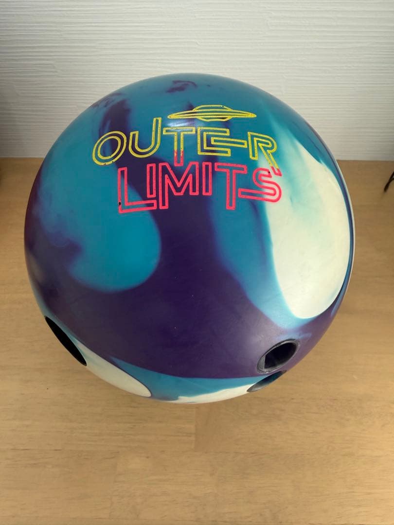 Radical Outer Limits solidボウリングボール