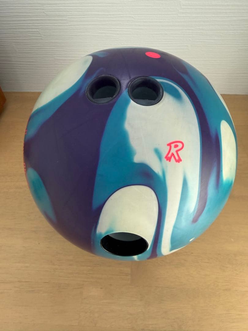 Radical Outer Limits solidボウリングボール