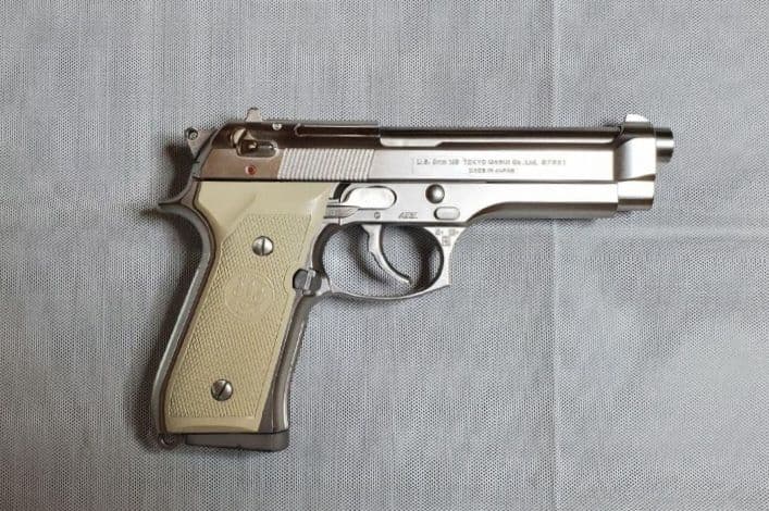 新品　東京マルイ　M92F　ステンレスカラー塗装　カスタム　改修品　10禁