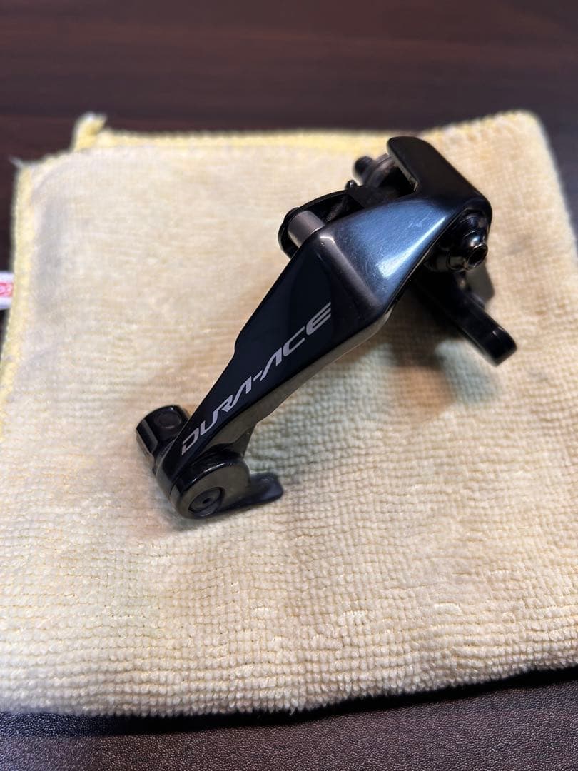 シマノ　DURA-ACE BR-R9110F ダイレクトマウント